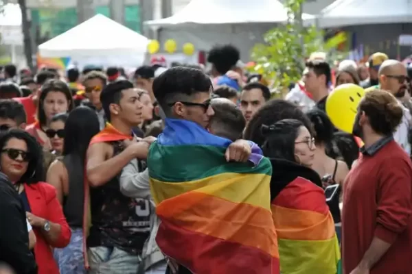 Whatsapp Gay Group in Richmond